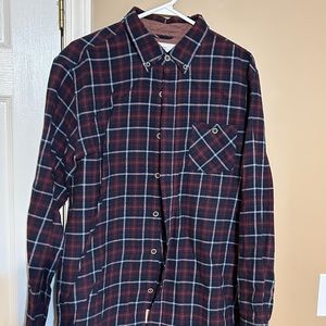 Men’s flannel shirt